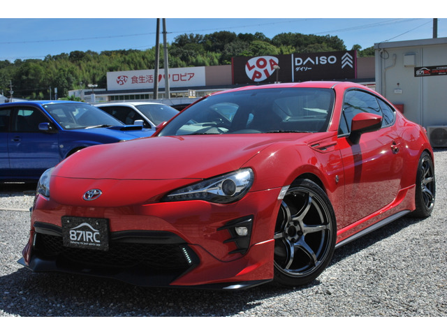 86 2.0 GT TRDエアロ 車高調 AHT18AW