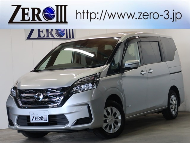 セレナ2.0 XV 4WDナビ/TV/プロパイロット/夏冬タイヤ