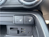 運転席・助手席共にシートヒーターが装備されております。寒い冬でもお尻はあたたか。これからのシーズンは特に活躍してくれると思います。