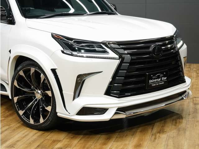 レクサス LX 570 ブラック シークエンス 4WD 4WD の中古車詳細 (18,000