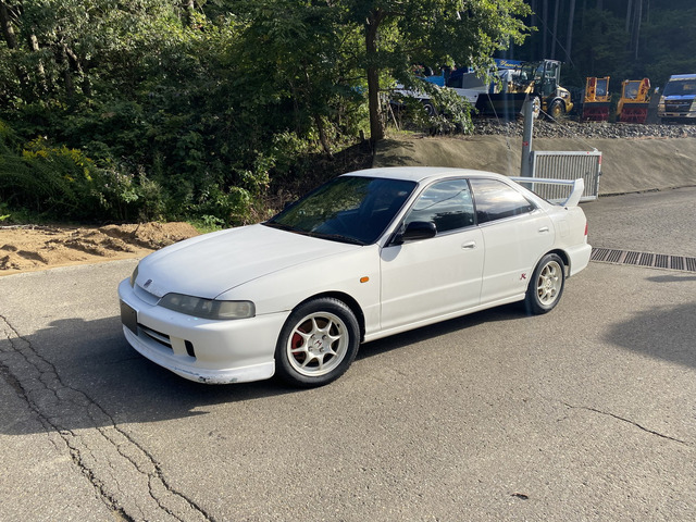 インテグラタイプRセダン1.8