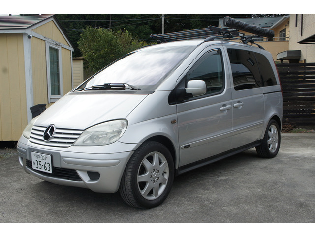 バネオ1.9 アンビエンテサイドタープ・キャリア・ルーフラック付き