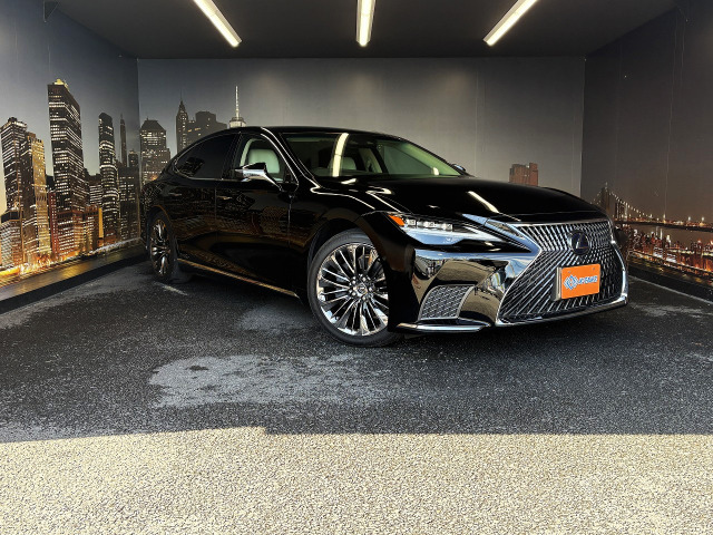 LS 500h エグゼクティブ 4WD 禁煙車 後期型 白本革シート 4WD 純