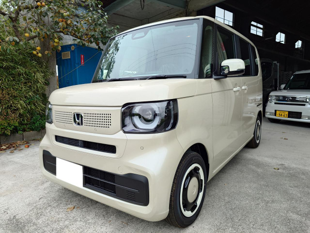 N-BOXファッションスタイル登録済み未使用車