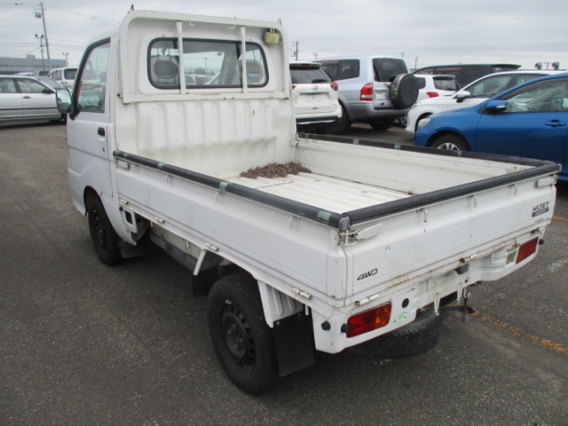 ダイハツ ハイゼットトラック 農用スペシャル 4WD ナビ 夏冬タイヤ付き