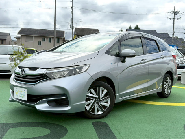 シャトル1.5 ハイブリッド禁煙車/Panasonicナビ