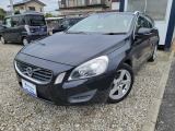 ボルボ V60 DRIVe