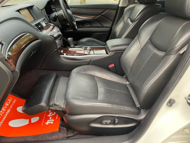 ★ 諸費用なし Y51 黒レザーシート 日産 フーガ 250GT FUGA 250GT ★ 日産 フーガ ３７０ＧＴ 後期 サンルーフ 黒本革シートの中古車｜グー