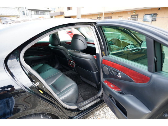 レクサス LS レクサスLS600H中期 の中古車詳細 (155,000km, ブラック