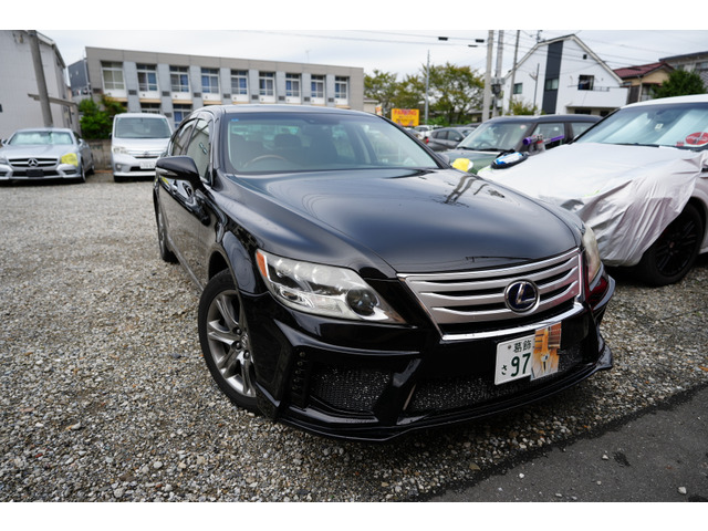 LSレクサスLS600H中期