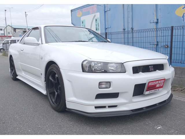 日産 スカイラインGT-R 