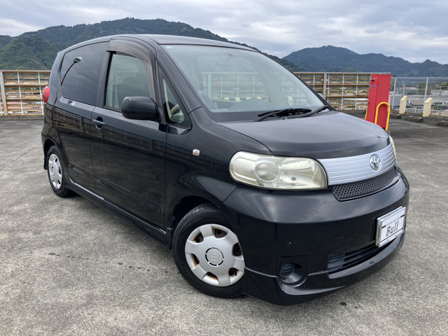 ポルテ1.3 130i Cパッケージ