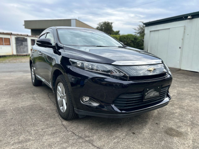 ハリアー2.0 エレガンス艶のあるボディ!人気のモデル♪