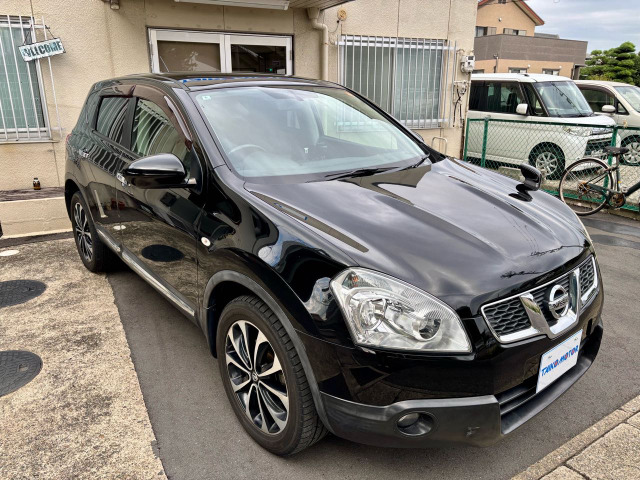 デュアリス2.0 20G FOUR アーバンブラックレザーII 4WD令和9年6月まで車検タップリ 即乗りOK