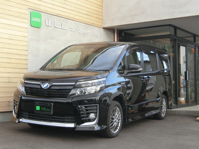 ヴォクシー1.8 ハイブリッド ZSトヨタ純正コネクトナビ