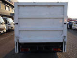 【最大積載】3000kg 【車総重量】5905kg 【全 長】469cm 【全 幅】169cm 【全 高】200cm