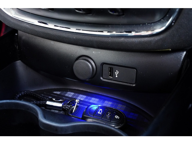 BMW MINI ミニクラブマン