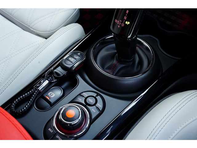 BMW MINI ミニクラブマン