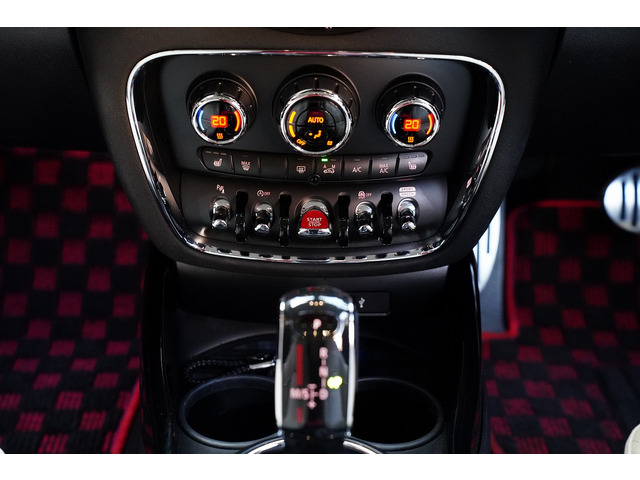 BMW MINI ミニクラブマン