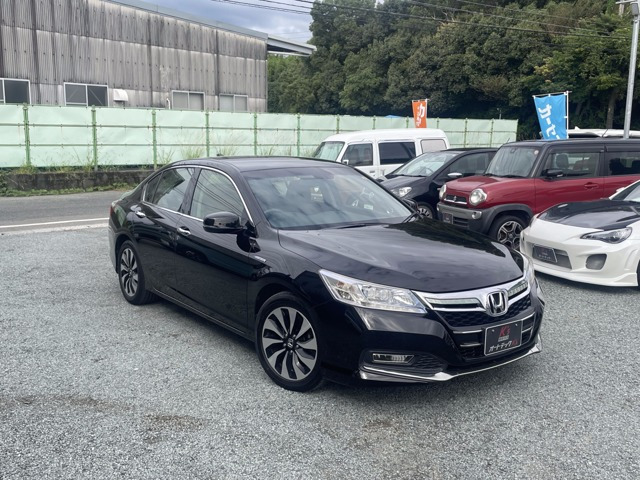 アコードハイブリッド2.0 LXワンオーナー・バックカメラ・ETC