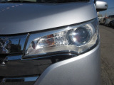 ヘッドライトは黄ばみ老化の少ない綺麗なヘッドライトです。