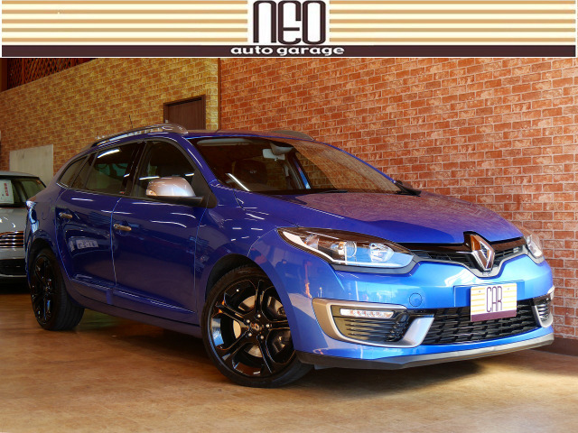 メガーヌエステートGT 220後期◆6MT◆220Ps◆HID