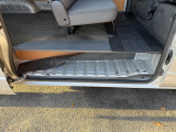 ご購入後、車検やもしものときの修理などのアフターサービスも行っております。提携整備工場があるので安心価格♪