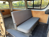 総展示台数約80台以上。バン専門店です。あなたにピッタリのお車が見つかるはず!