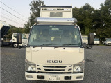 車両前面:いすゞエルフセーフティーローダーダンプ,平成27年✨,車検令和8年9月中旬迄👍,積載3t💪,バックカメラ,フォグランプ,キーレスキー,スペアキー,ECONO,HSA,ETC,オートサイドミラー他