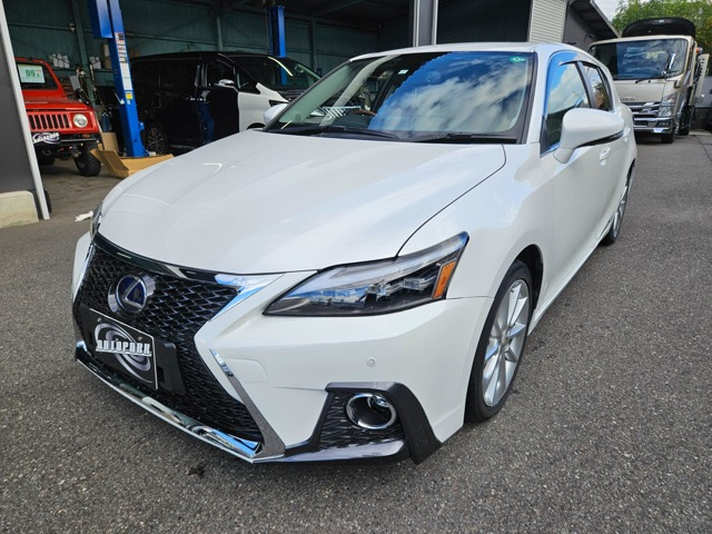 CT 200h バージョン L 200h バージョンL 3眼LEDヘッドライト サンルーフ パワーシート