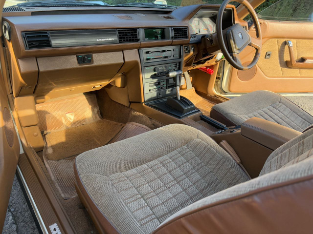 日産 レパード TR-X ターボSGX 車検2年付き! の中古車詳細 (69,550km