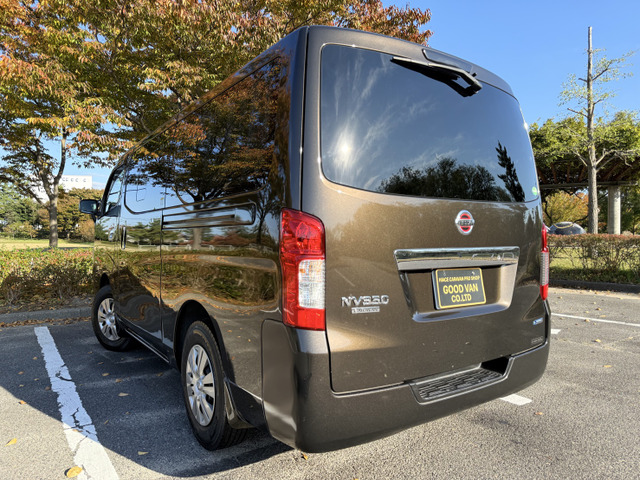 日産 NV350キャラバン 2.5 DX ロング ディーゼル 4WD 6人乗り AT ETC 5