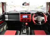 FJクルーザー 4.0 レッドカラーパッケージ 4WD 当店カスタムレッドカラーパッケージ