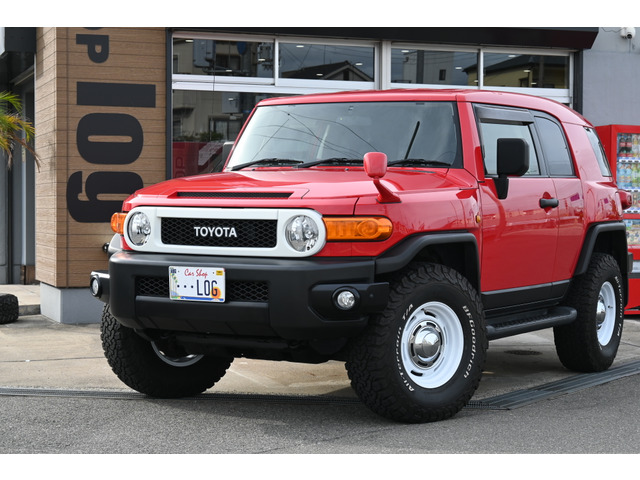 FJクルーザー 4.0 レッドカラーパッケージ 4WD 当店カスタムレッドカラーパッケージ