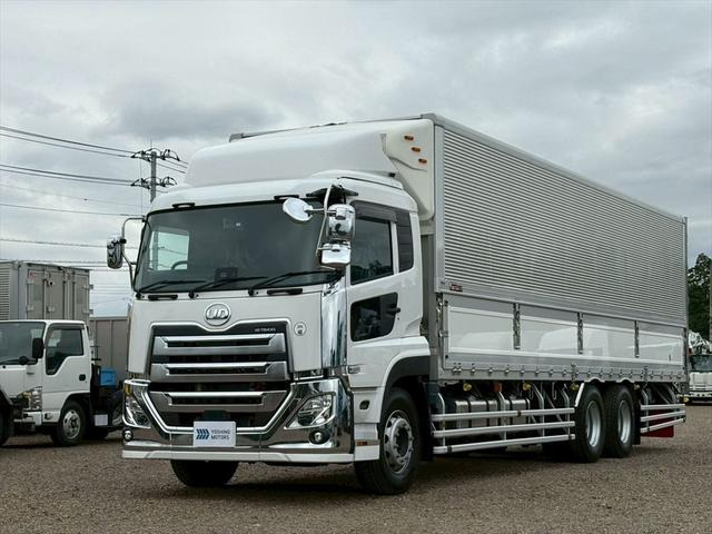 クオン 冷凍車 冷凍ウイング サブエンジン付 全面断熱入