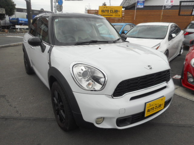 ミニクロスオーバー クーパーS 6MT ディーラー