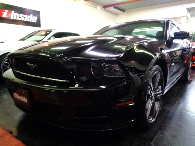 マスタングV6 クーペ プレミアム後期モデル3.7V6エンジン