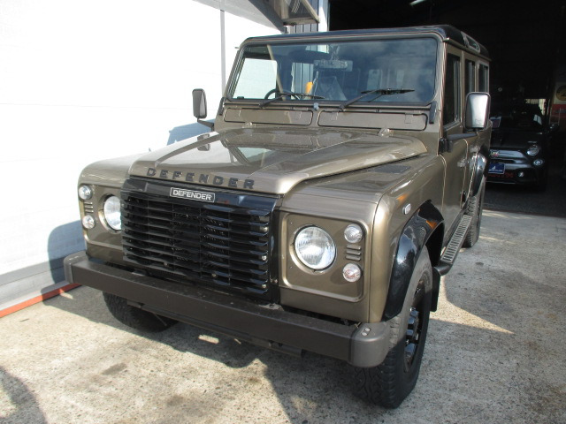 ディフェンダー110 SW ディーゼル 4WD現在店頭商談中