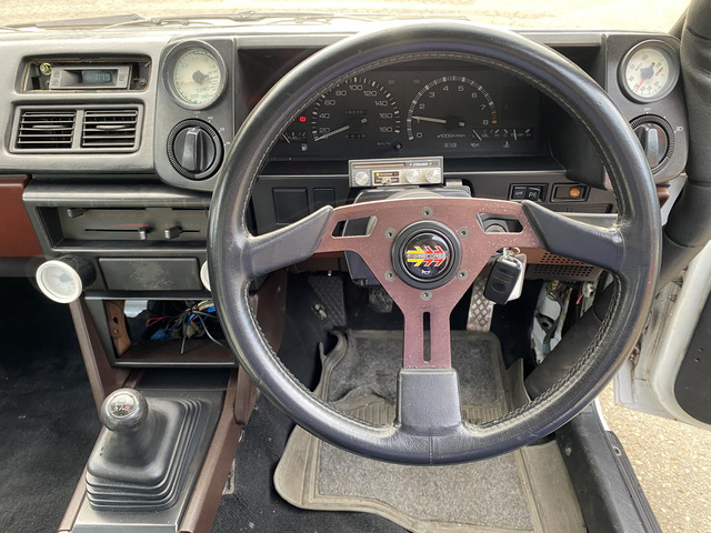 トヨタ カローラ ウッド ステアリング TE 系 純正 旧車 トヨタ カローラ ウッド ステアリング TE 系 純正 旧車 2025年最新