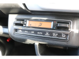オートエアコン★お好みの温度に設定すると、車内の温度を検知し自動で温度や風量を調整してくれます!