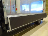 荷台内寸:356&times;161&times;38 三方開 左右かるがるゲート アオリ三方上部プロテクター付 リアアオリチェーン2個 荷台用幌シート