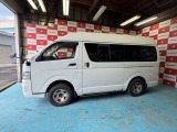 ハイエースバン  ウェルキャブ 車椅子仕様 10人乗り