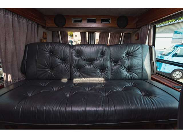 シボレー シェビー シェビーバン G20VAN エクスプローラー 新車並行 の