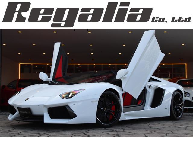 アヴェンタドールロードスター LP700-4 4WD 後期 正規D車 AdPersonam内装