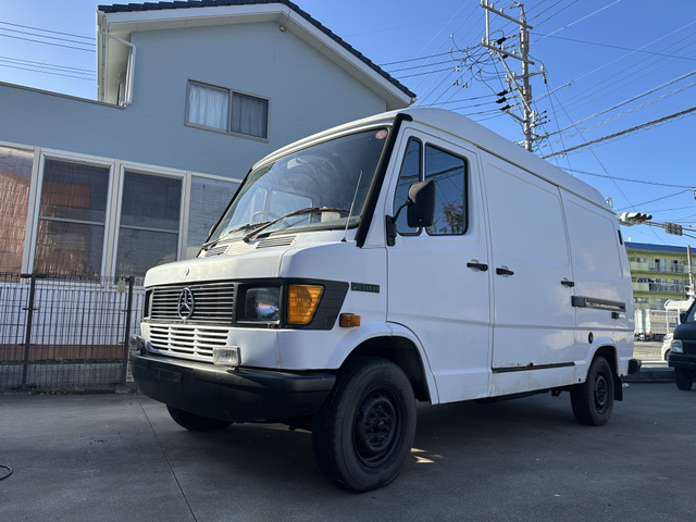 トランスポーター 208 D ハイルーフ