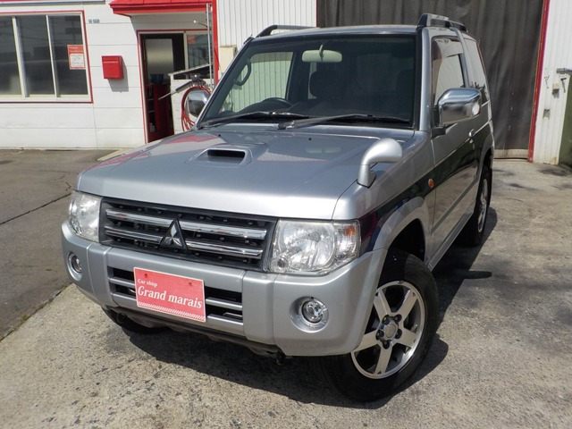 パジェロミニエクシード 4WD