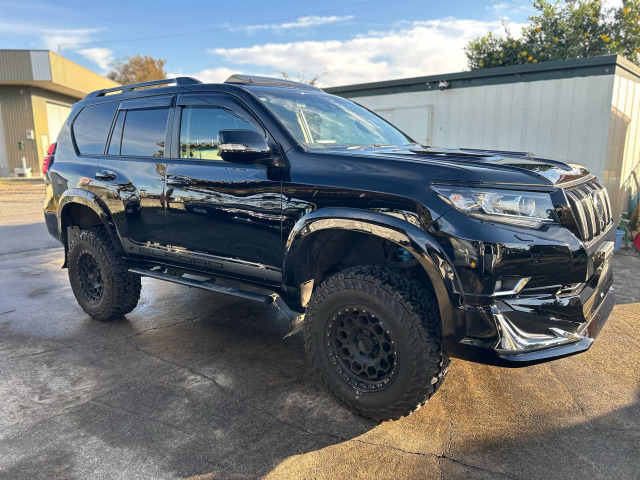 トヨタ ランドクルーザープラド 2.7 TX Lパッケージ 4WD カスタム満載