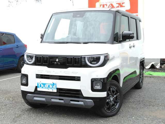 デリカミニ T プレミアム デリマル パッケージ 4WD 