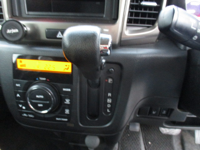 スズキ スペーシアカスタム Z 1年保証 車検令和8年7月 CD ETC の中古車