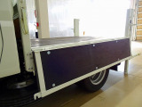 荷台内寸:209&times;161&times;38 三方開 リアアオリチェーン2個 垂直PG/600kg 極東開発/V601B-1MKT2 長:85cm/有効長:75cm 幅:157cm 左右リア支柱PGスイッチ